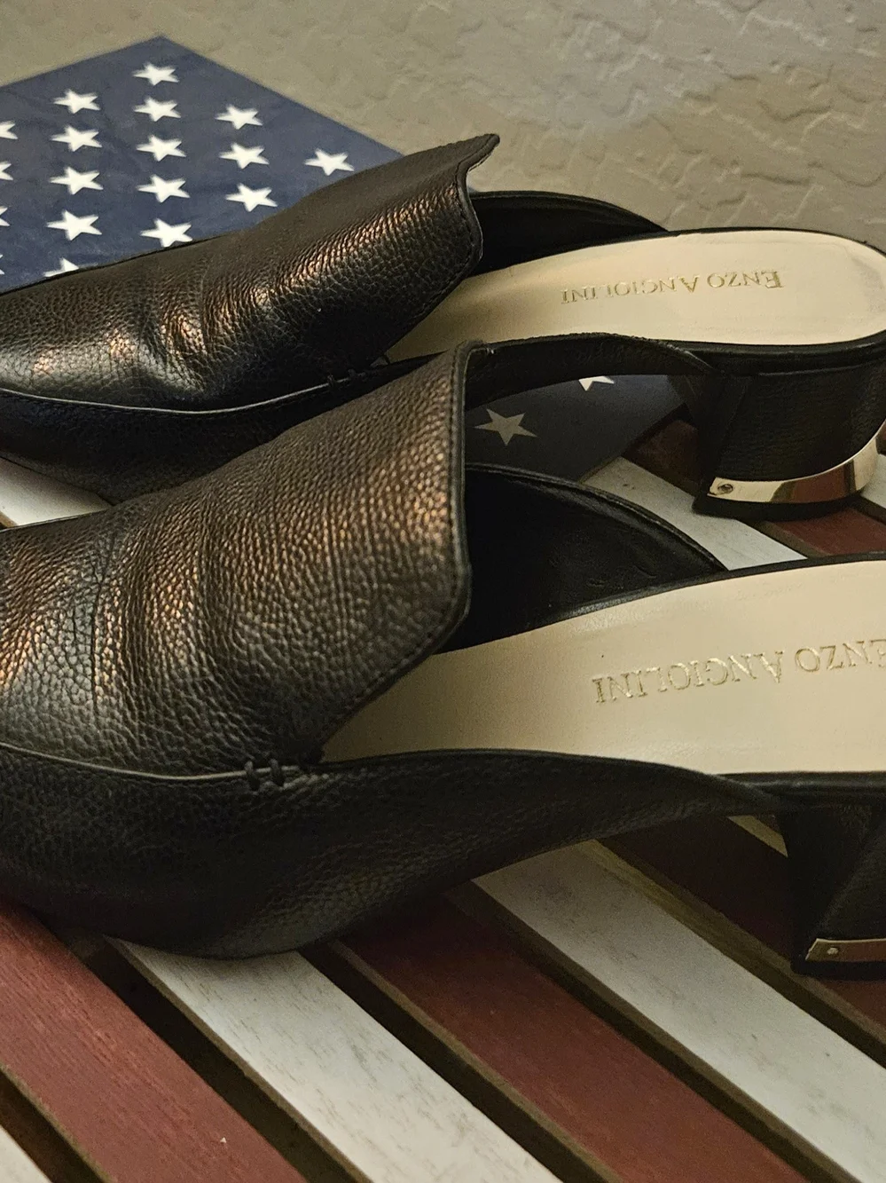 Enzo Angiolini Black Pointed Leather Women’s Slip-On Flats